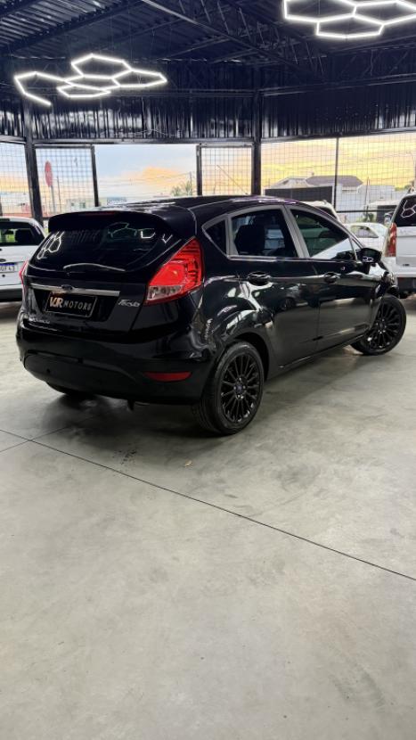FORD Fiesta Hatch 1.6 16V 4P TITANIUM FLEX, Foto 6