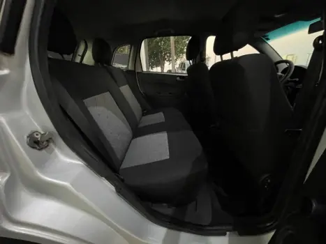 FORD Fiesta Hatch 1.6 4P FLEX, Foto 21