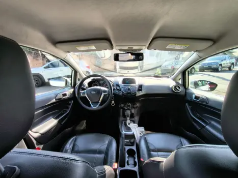 FORD Fiesta Hatch 1.6 16V 4P FLEX TITANIUM POWERSHIFT AUTOMÁTICO, Foto 12
