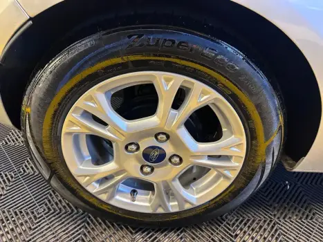 FORD Fiesta Hatch 1.6 16V 4P SE FLEX, Foto 11