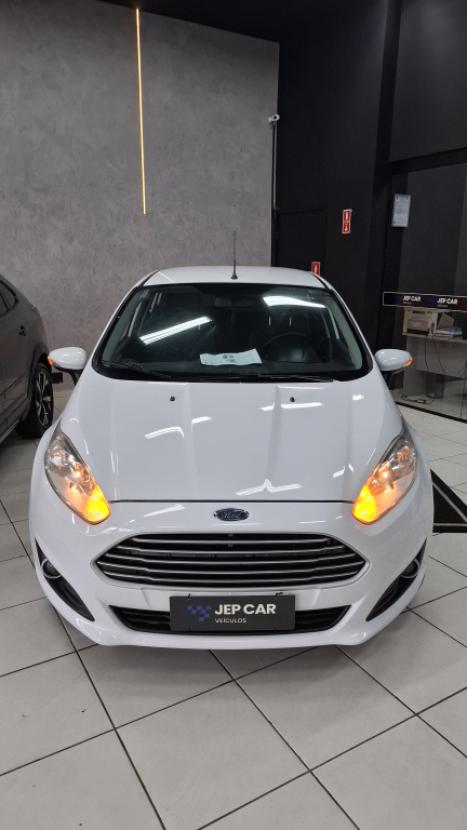 FORD Fiesta Hatch 1.6 16V 4P SE FLEX, Foto 2