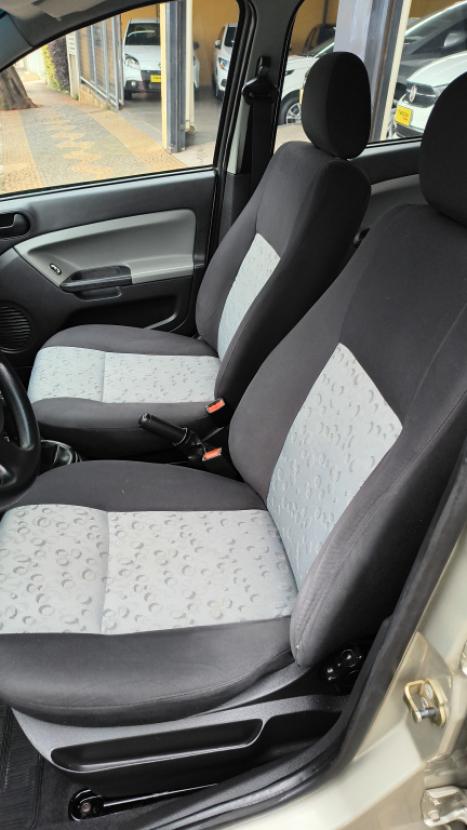 FORD Fiesta Hatch 1.0 4P FLEX, Foto 8