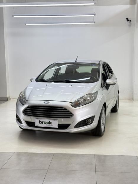 FORD Fiesta Hatch 1.6 16V 4P SE FLEX, Foto 4