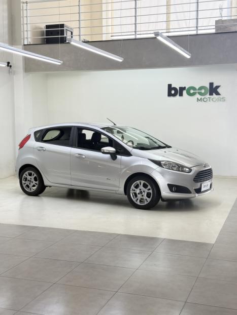 FORD Fiesta Hatch 1.6 16V 4P SE FLEX, Foto 6