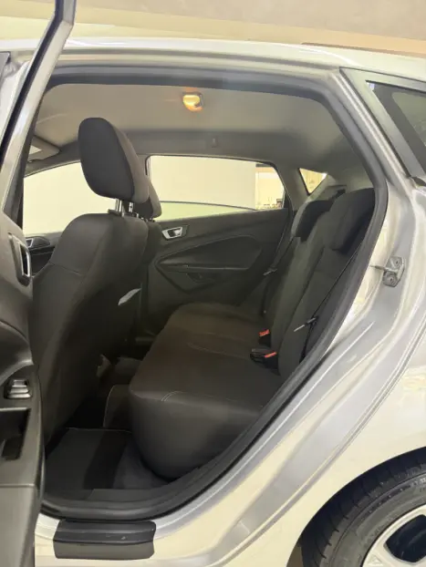 FORD Fiesta Hatch 1.6 16V 4P SE FLEX, Foto 7