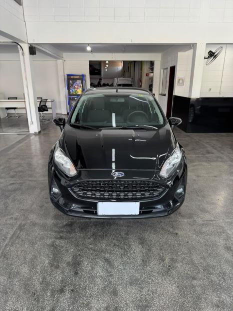 FORD Fiesta Hatch 1.0 4P GL , Foto 2