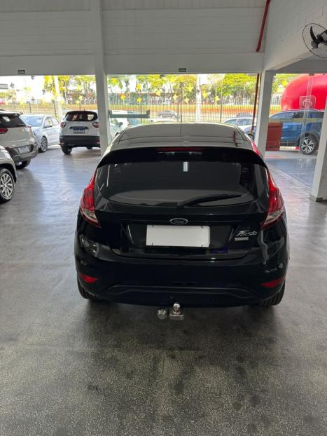 FORD Fiesta Hatch 1.0 4P GL , Foto 6