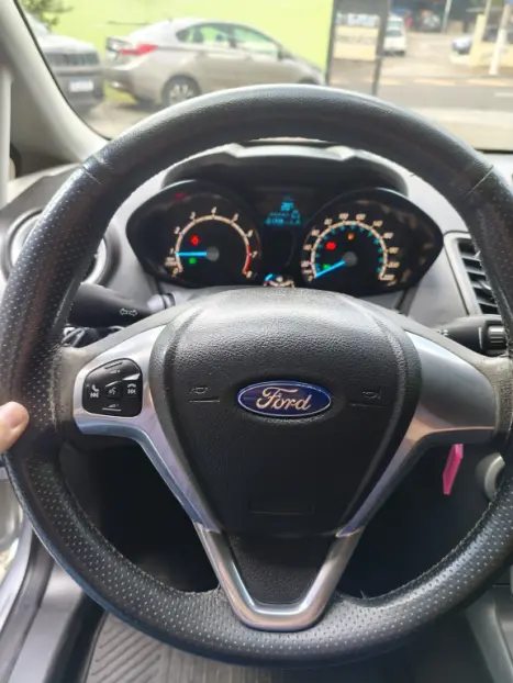 FORD Fiesta Hatch 1.6 16V 4P SE FLEX, Foto 12