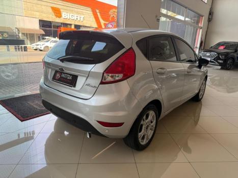 FORD Fiesta Hatch 1.6 16V 4P SE FLEX, Foto 5