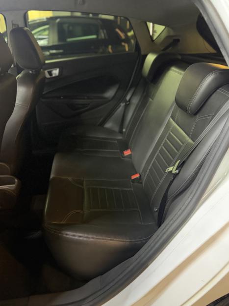 FORD Fiesta Hatch 1.6 16V 4P TITANIUM FLEX, Foto 10