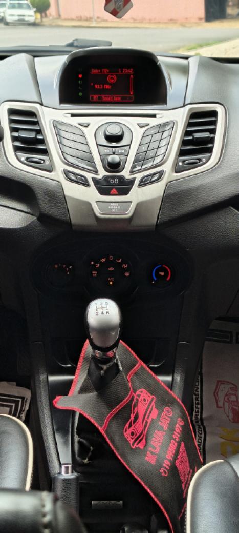 FORD Fiesta Hatch 1.6 16V 4P SE FLEX, Foto 14