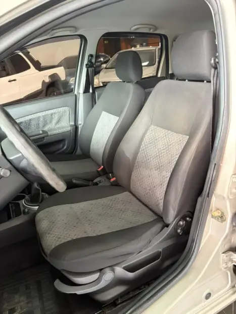 FORD Fiesta Hatch 1.6 4P FLEX, Foto 7