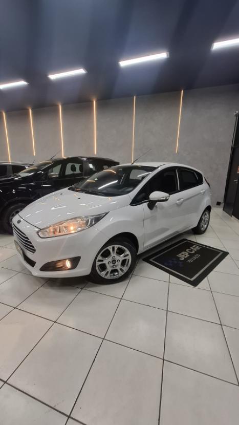 FORD Fiesta Hatch 1.5 16V 4P S FLEX, Foto 1
