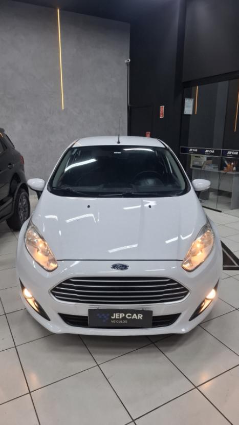 FORD Fiesta Hatch 1.5 16V 4P S FLEX, Foto 2