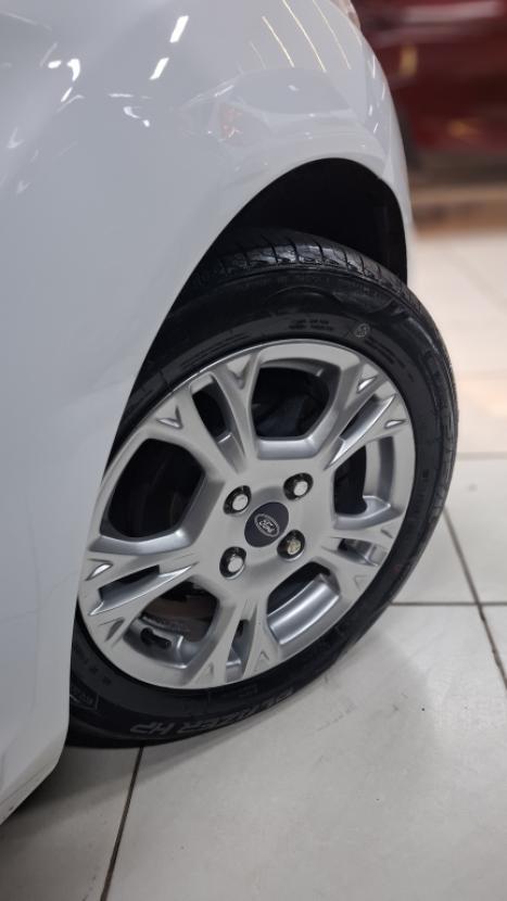 FORD Fiesta Hatch 1.5 16V 4P S FLEX, Foto 3