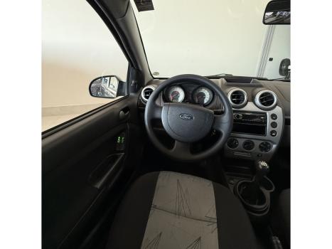 FORD Fiesta Hatch 1.6 CLASS, Foto 11