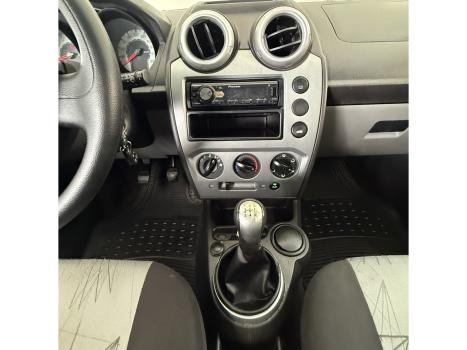 FORD Fiesta Hatch 1.6 CLASS, Foto 16