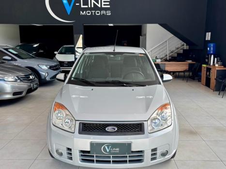 FORD Fiesta Hatch 1.6 CLASS, Foto 6