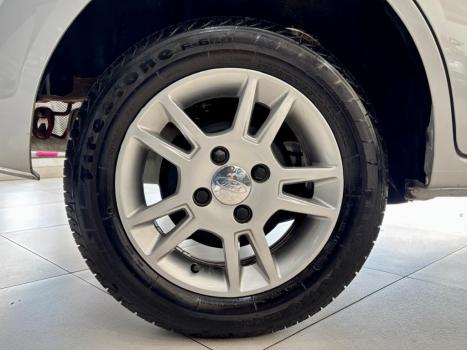 FORD Fiesta Hatch 1.6 CLASS, Foto 8