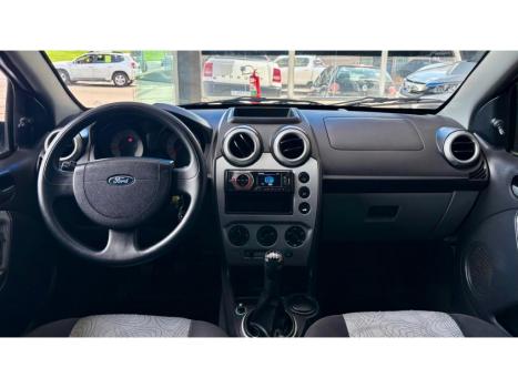 FORD Fiesta Hatch 1.6 CLASS, Foto 11