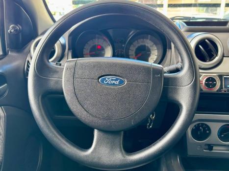 FORD Fiesta Hatch 1.6 CLASS, Foto 12