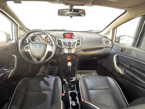 FORD Fiesta Hatch 1.6 16V 4P SE FLEX, Foto 9