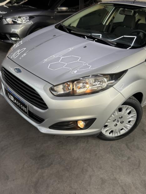FORD Fiesta Hatch 1.5 16V 4P S FLEX, Foto 2