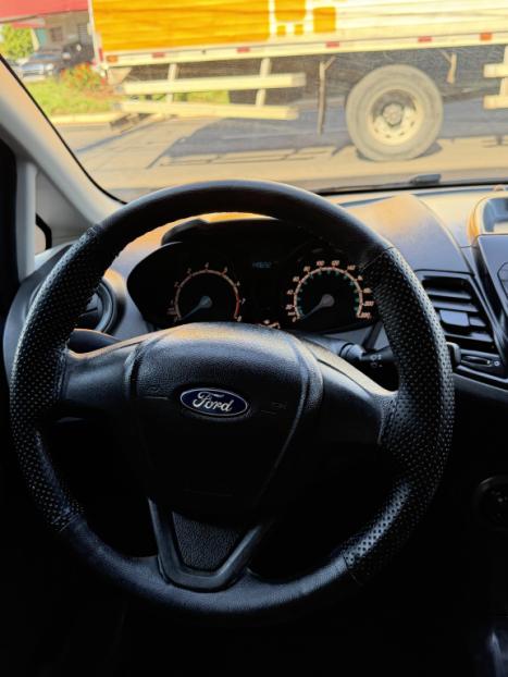 FORD Fiesta Hatch 1.5 16V 4P S FLEX, Foto 6