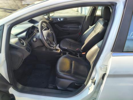 FORD Fiesta Hatch 1.6 16V 4P FLEX TITANIUM POWERSHIFT AUTOMÁTICO, Foto 2