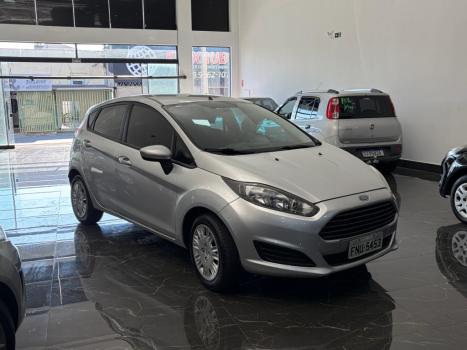 FORD Fiesta Hatch 1.5 16V 4P S FLEX, Foto 2