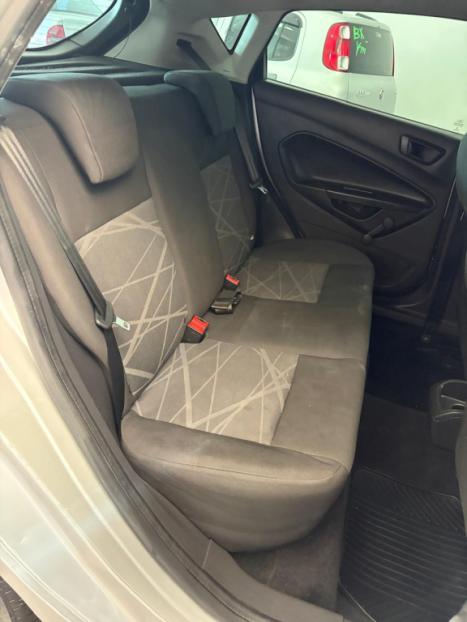 FORD Fiesta Hatch 1.5 16V 4P S FLEX, Foto 8