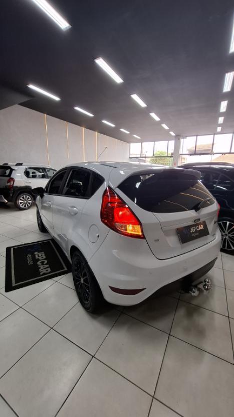 FORD Fiesta Hatch 1.6 16V 4P SE FLEX, Foto 6