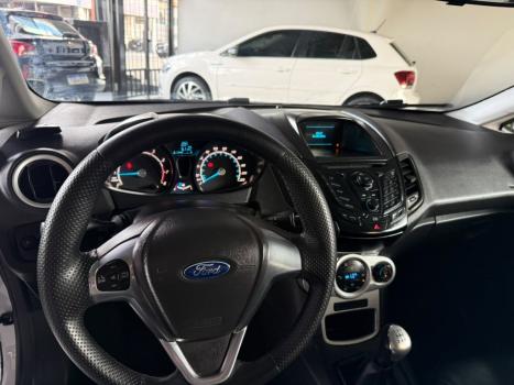 FORD Fiesta Hatch 1.6 4P, Foto 8
