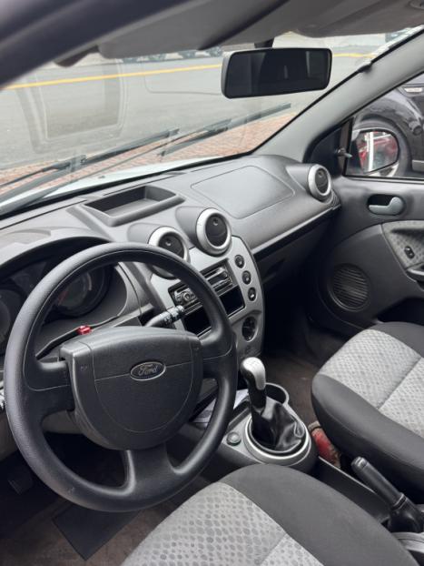 FORD Fiesta Hatch 1.6 4P CLASS FLEX, Foto 9