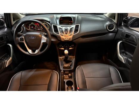 FORD Fiesta Hatch , Foto 6