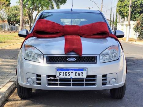 FORD Fiesta Hatch , Foto 2