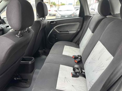 FORD Fiesta Hatch , Foto 8