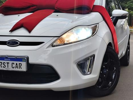 FORD Fiesta Hatch , Foto 3