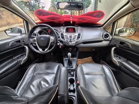 FORD Fiesta Hatch , Foto 9