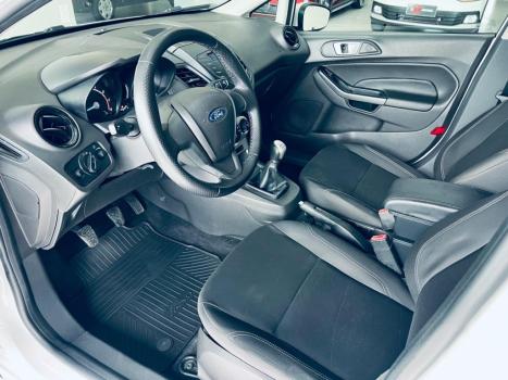 FORD Fiesta Hatch , Foto 13