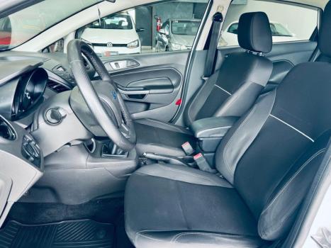 FORD Fiesta Hatch , Foto 14