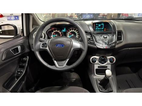 FORD Fiesta Hatch , Foto 6