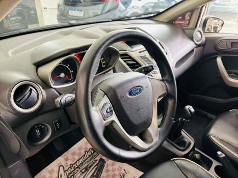 FORD Fiesta Hatch , Foto 8