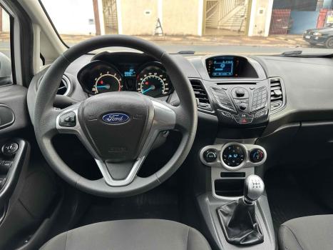 FORD Fiesta Hatch , Foto 9