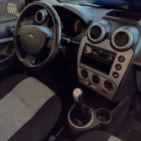 FORD Fiesta Sedan 1.6 4P CLASS FLEX, Foto 12 FORD Fiesta Sedan 1.6 4P CLASS FLEX, Foto 12