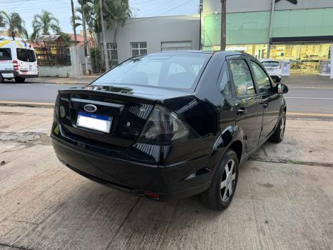 FORD Fiesta Sedan 1.6 4P FLEX, Foto 3
