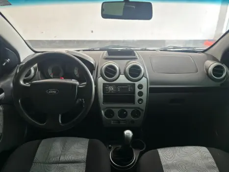 FORD Fiesta Sedan 1.6 4P FLEX, Foto 8 FORD Fiesta Sedan 1.6 4P FLEX, Foto 8