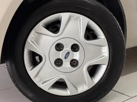 FORD Fiesta Sedan 1.6 16V 4P SE FLEX, Foto 7