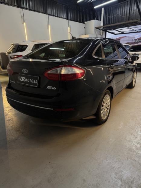FORD Fiesta Sedan 1.6 16V 4P FLEX TITANIUM, Foto 6
