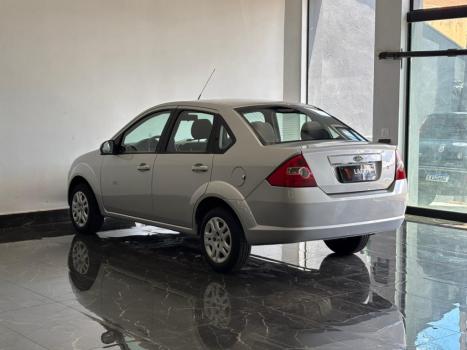 FORD Fiesta Sedan 1.6 4P FLEX, Foto 4